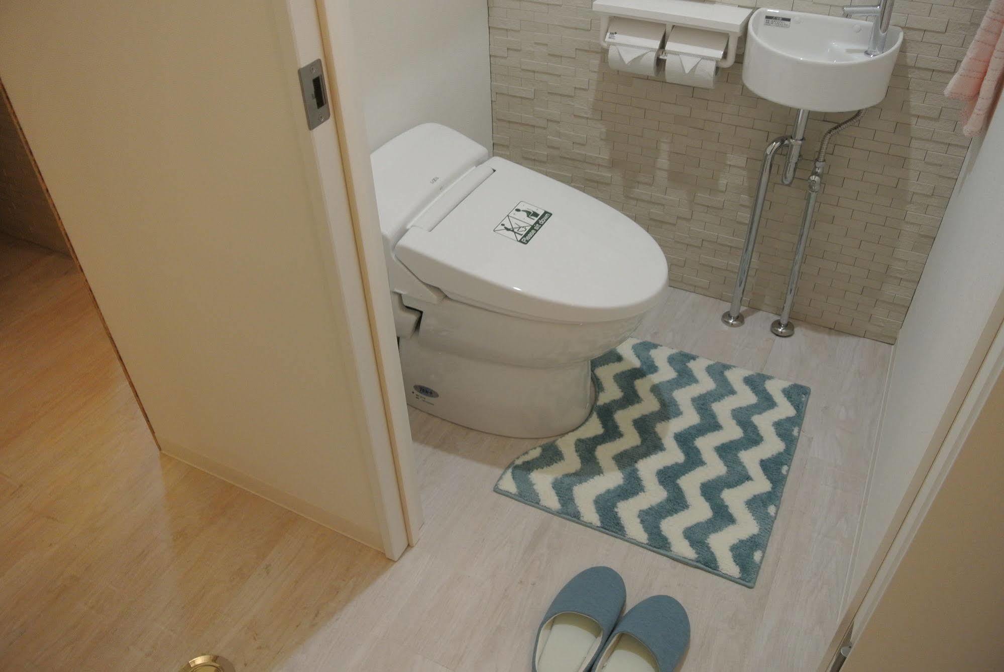 Backpackers Hotel Noosa Japan In Takatsuki Tonda Ngoại thất bức ảnh